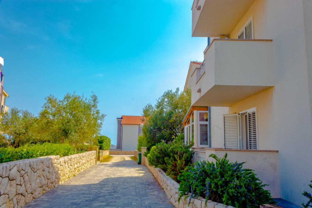 Apartments In Krk Кърк Екстериор снимка